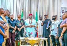 OMPAN Presents Patrons’ Award Plaque to Deputy Speaker Benjamin Kalu